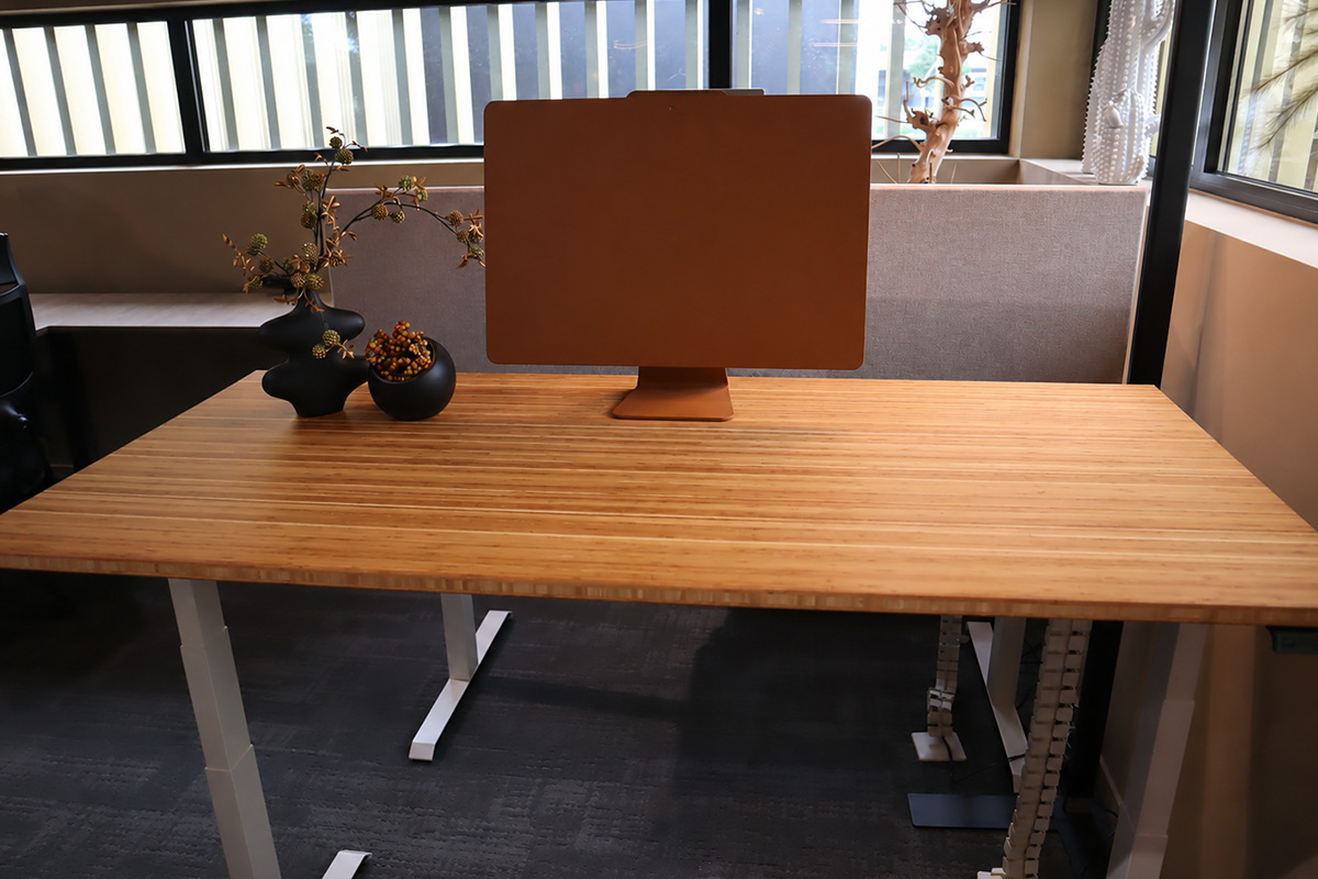 Bureau voor thuis of op kantoor
